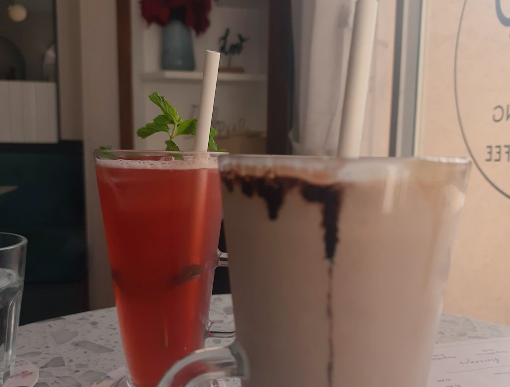 aditsnotfunny's tweet photo. sibling date but sibling missing 😓 @Prongsfoot https://t.co/7KhvIBPkHl
