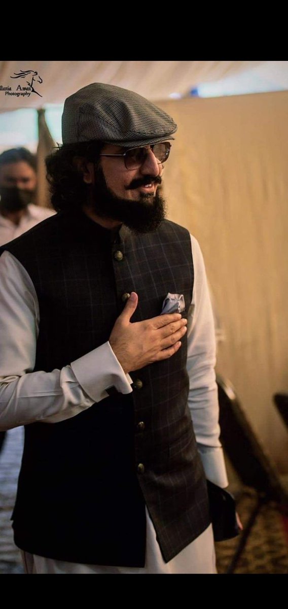 "Rather than being loyal to even one sense,
we are also loyal, let's speak the truth"
#HBDSahibzadaSultan422