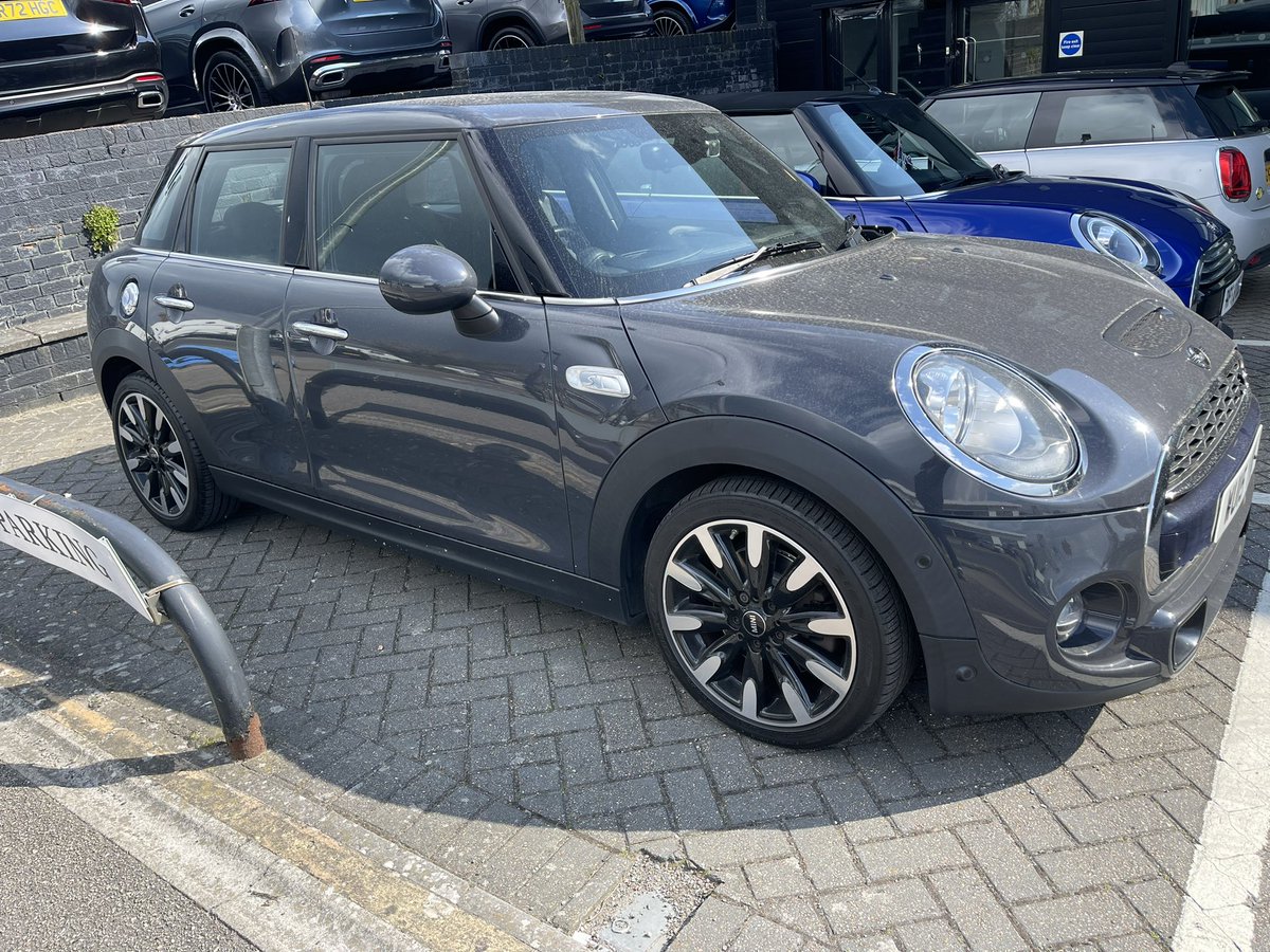 earlymbird's tweet image. To Buy or Not to Buy this is todays question #MiniSD #mini #YesOrNo