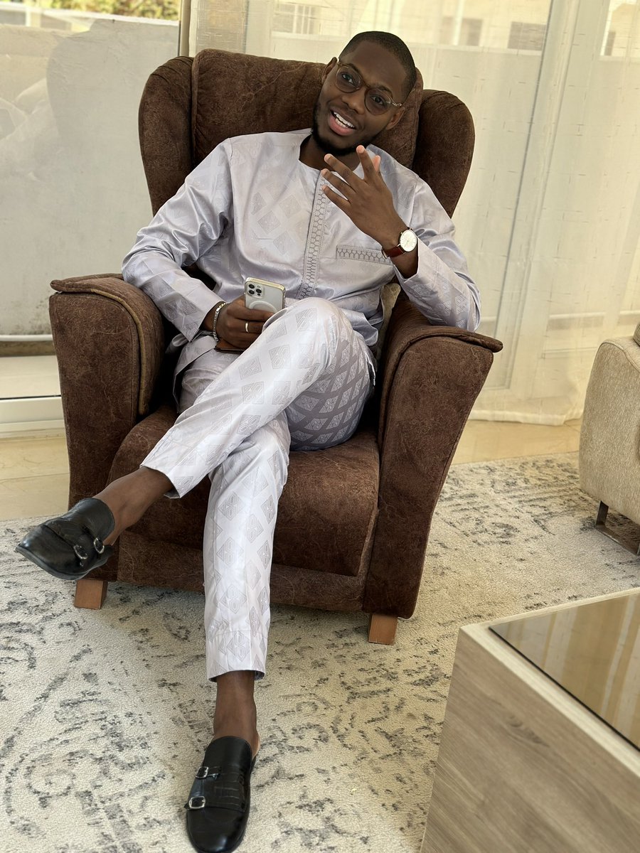 Mo 🐼🇸🇳⭐️⭐️ tweet media