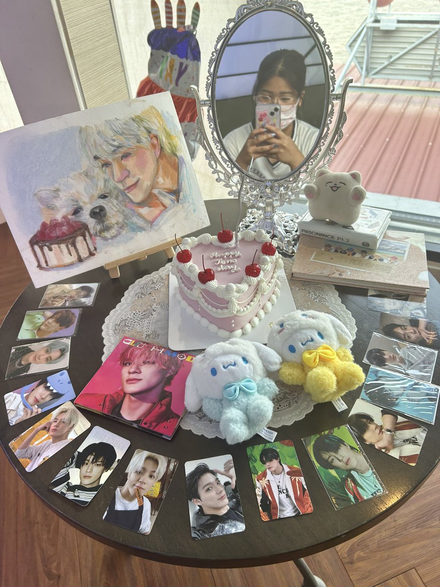 pkunderover's tweet photo. ขอบคุณที่จัดงานนี้นะคะ รูปภาพสวยมากกก😍✨ งานน่ารักมาก ละก็น่ารักกันทุกเลย 🫶🏻🫶🏻💗✨#DrawingDreamingwithJeno https://t.co/8NCBJedwNY