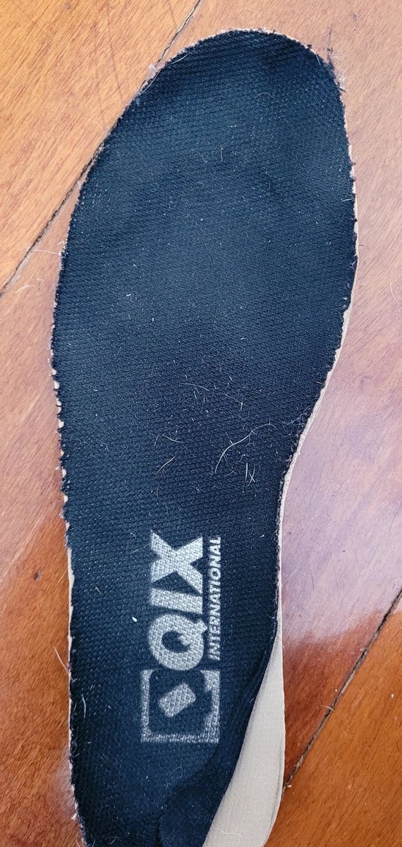 GiFeet96's tweet photo. My feet was very stink this day. Can you see the mark of my soles?
Meus pés estavam com muit chulé. Consegue ver marca dos meus dedos?
#feet #feetfethish #feetpic #feet_lover #feetcontent #feetfinder #feetcomunity https://t.co/OFUQQMCxLO