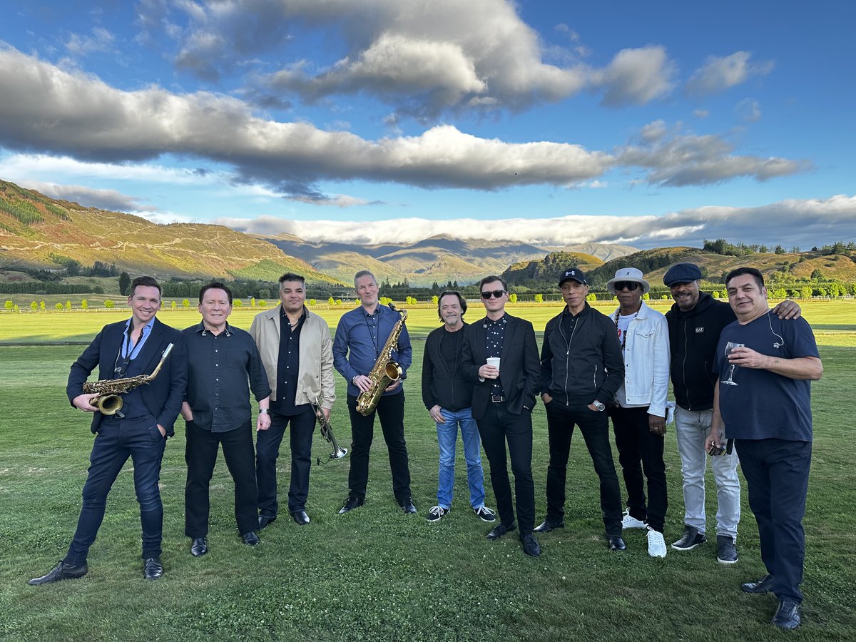 UB40OFFICIAL's tweet photo. Happy Earth Day! Let's celebrate and preserve this incredible world we live in. Here’s a picture of one of our favourite places on the planet, Queenstown New Zealand. Why not post an image of your favourite place?

Big Love
UB40

#UB40 #EarthDay2023 #EarthDay https://t.co/IHmydDPcKR