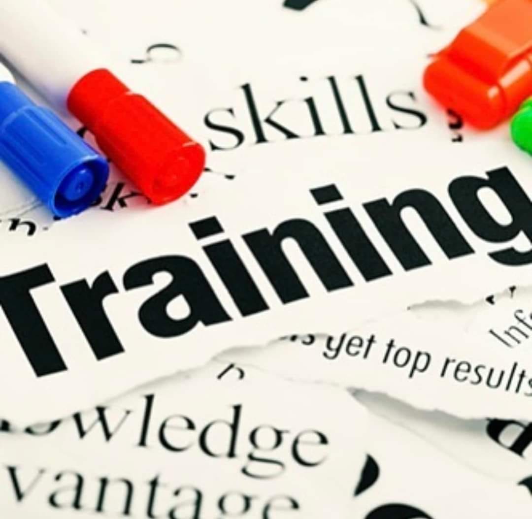 Interested in Community Action Training? 

Live/work in/near L8? Aged 18-30? (There's flexibility on these though)

Kuumba Imani has *FREE* training from 27th April. 6 sessions once a week - 10-1:30

To book/find out more, reply on here or email:   ChibesaNolan@kuumbaimani.org.uk