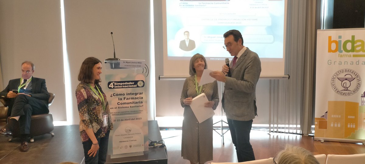catedraaf's tweet photo. Primer premio #Simpodader23 !! 👏👏👏👏👏🥇🏆 https://t.co/ZrqashFOG2