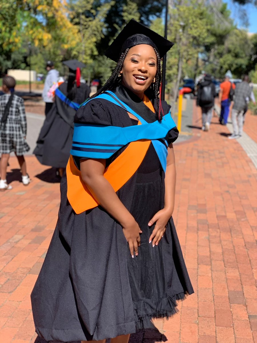 kazivuyo1's tweet photo. #graduation2023 #UFSGraduation2023 #sustainable #agriculture #kovsie https://t.co/VdkWA3ulqt