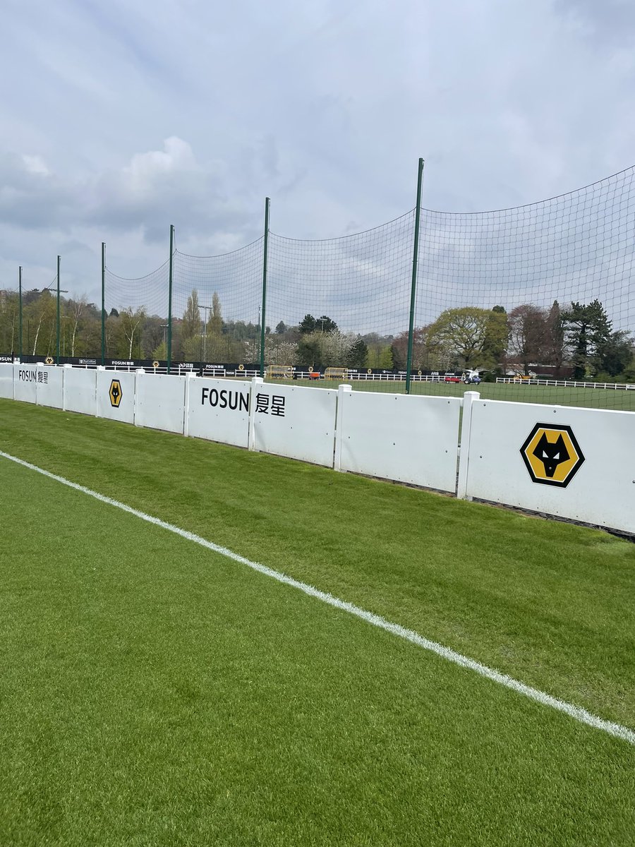 mpatto5's tweet photo. Wolves 18s Vs Leeds 18s today https://t.co/6Pcxu5GTH8