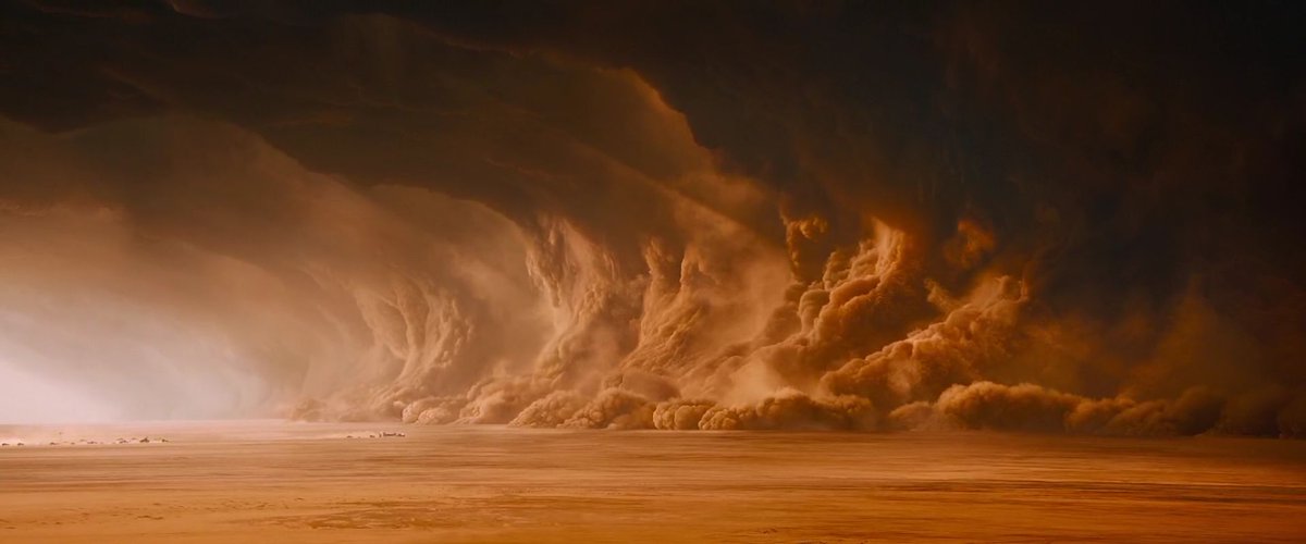 CuartaParedCine's tweet photo. Tal día como hoy, en 2015, se estrenaba Mad Max: Fury Road. https://t.co/faSzDPHnWV