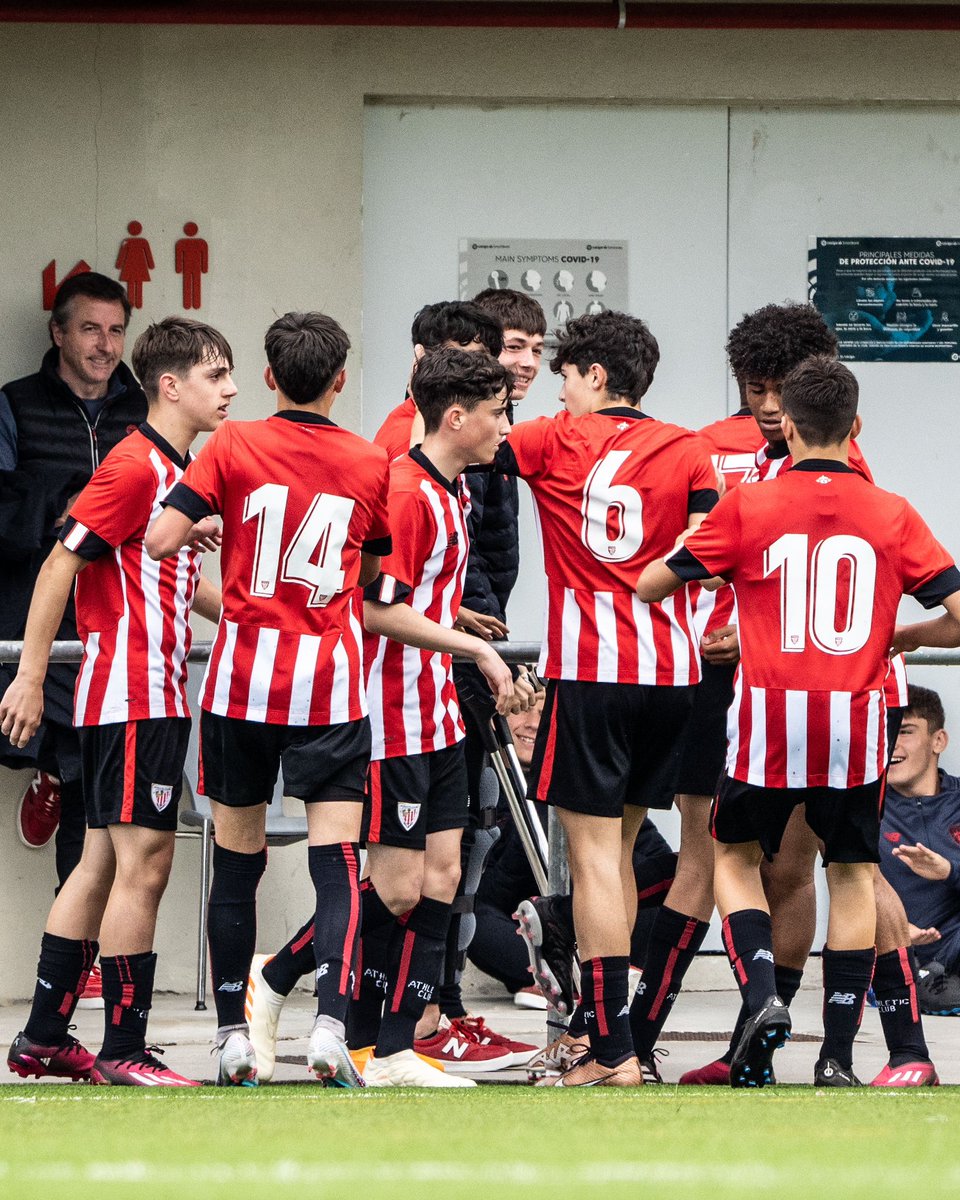 AthleticClub's tweet photo. CANTERA I Victoria del Cadete B en la jornada 29 de la División de Honor disputada esta mañana en Lezama.

#AthleticClub 2⃣-1⃣ @Astrabuduako 
⚽️ Asier Torres, Narbarte.

#AthleticLezama 🦁 https://t.co/lFCiaNx0y0