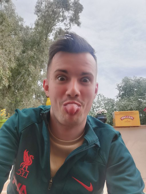 When @Sam_Bourne11 nicks your phone this is what you find 🤣🤣🤣 https://t.co/q2htv6cpZc<a class="tags" href="/tag/sam_bourne11">@sam_bourne11</a>