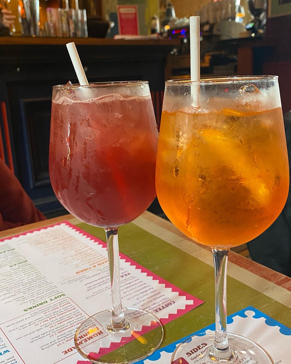 Fishersdream's tweet photo. Our Friday night, Weymouth style. Dinner and cocktails at Nautico Lounge. The walk home wasnโt bad either ๐@theLOUNGERS
#weymouth #weymouthnightout #nauticolounge #nightout #comeandtryitout #visitsoon #bookdirect #cocktails https://t.co/EHqVUtGzRh