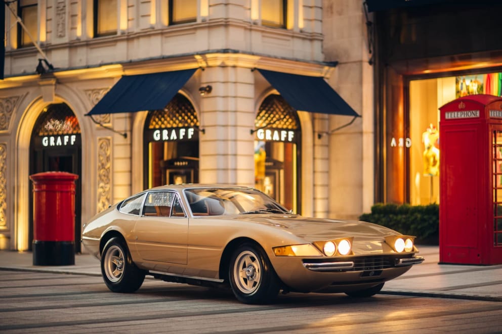 ItaliAuto's tweet photo. 1972 #Ferrari 🇮🇹 365 GTB/4 'Daytona'

© Girardo &amp; Co https://t.co/gEHqyl712p