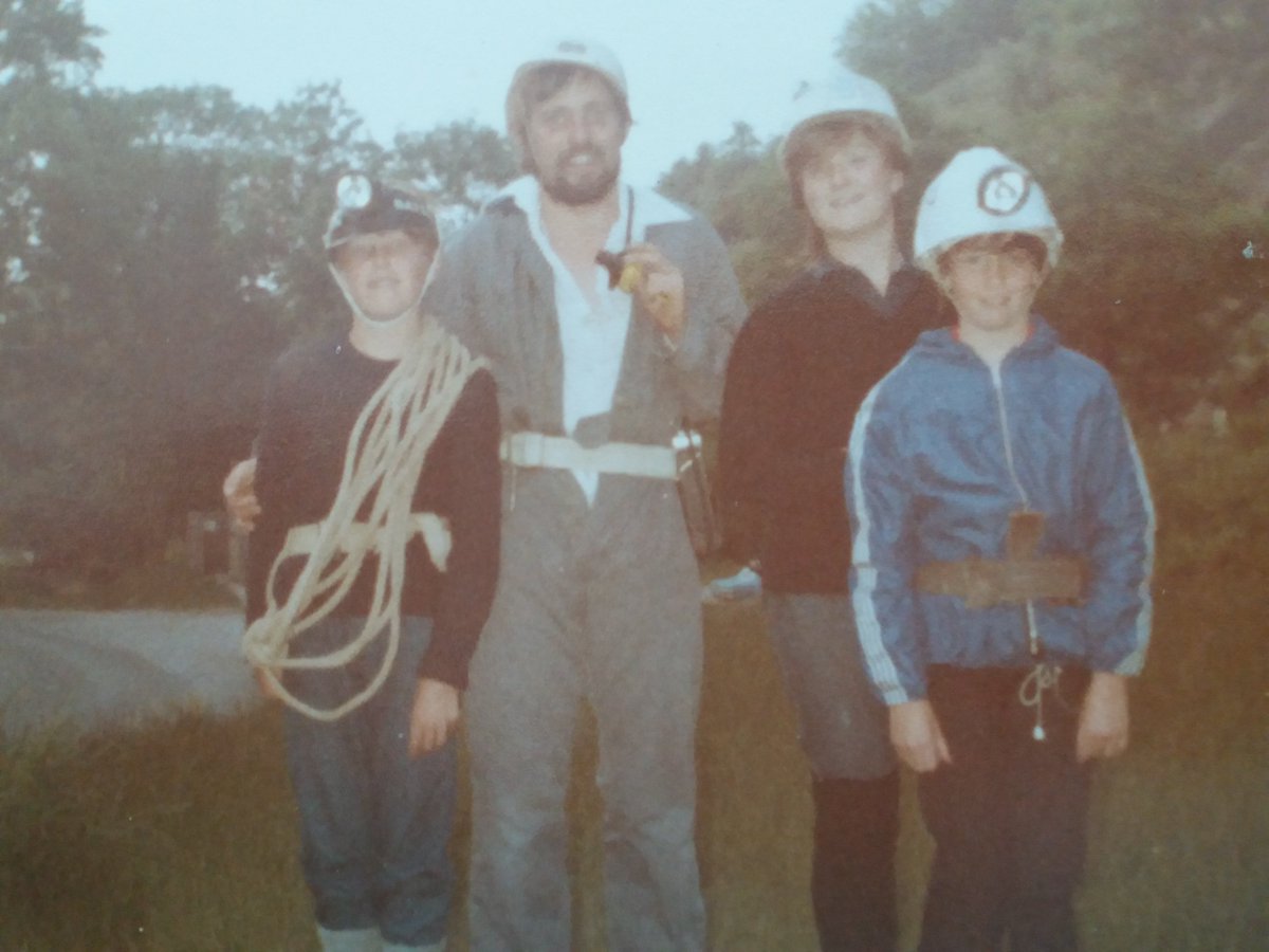 MissPrice1972's tweet photo. My dad would have been 76 today he died a few days after his 66th birthday. Miss you. X https://t.co/aFWQotxHHX