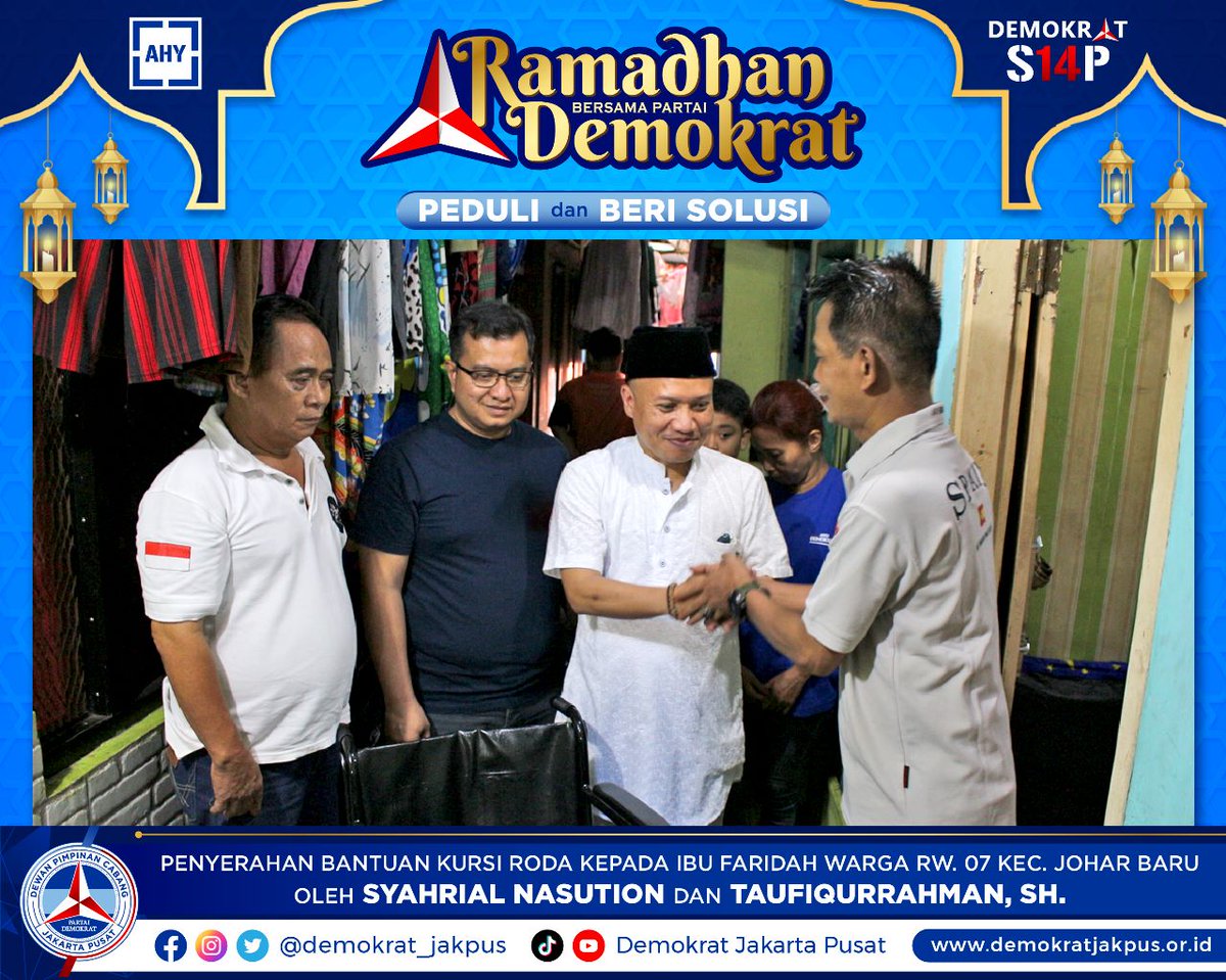 demokrat_jakpus's tweet photo. Berbagi kebahagiaan di penghujung Ramadhan 1444 H bersama Bapak SYAHRIAL NASUTION @syahrial_nst dan Bapak TAUFIQURRAHMAN,SH. @Taufiq_PD_DKI
semoga Bantuan KURSI RODA dpt meringankan beban serta membantu aktivitas Sehari-hari pak cecep
@AgusYudhoyono 
@PDemokrat https://t.co/ttQJMzmxGI