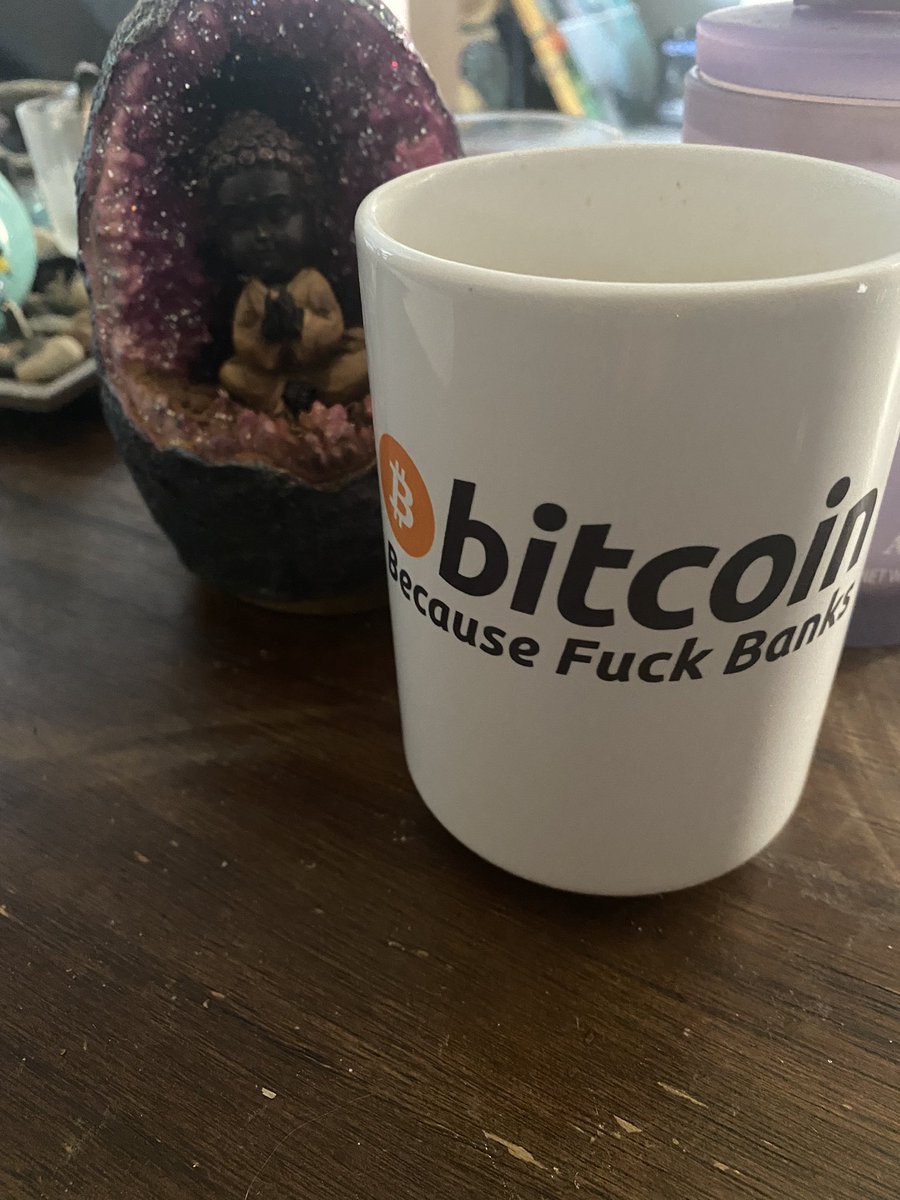 MidyReyes's tweet photo. @DavidWearden @taodejing2 @rwawoe @BTC_Freeborn @RubenStacksCorn @JacktheOrigin @brentjboersma @happyclowntime @VStackSats @WaldoVision3 @BitcoinOdyssey @sa7skeeper @happybstackin2 @ruthieunhinged @BrokenSystem20 @scrappystacks @Masshodlghost @PeterAnsel9 @jc4466 @Ratpoisonaut @AnthonyDessauer @LoKoBTC @sathoarder @laurenoflight_ @temahkwe @bobsmoms666 @derekmross @Duncan19Sard1 @GoingBlindSee @utxoset @phathodl @BitcoinIsaiah @WhereBTC @LPCapitalChi @efebitcoin @yeagernakamoto @BeefSupreme14 @JSJumping @arshmolu @DaveAustin @FossGregfoss @BitcoinBo @JohnOdetteMD @Soverengineer @FinneJay @fold_app @willreeves @2POINT1QUAD @HODLmom @CashApp #coffechain #stackjoin $11 Gm coffee gang. Hope you enjoy this beautiful day ahead of us ☕️🧡☀️🧘🏽‍♀️📿☮️ https://t.co/dh5E0Hb7QF