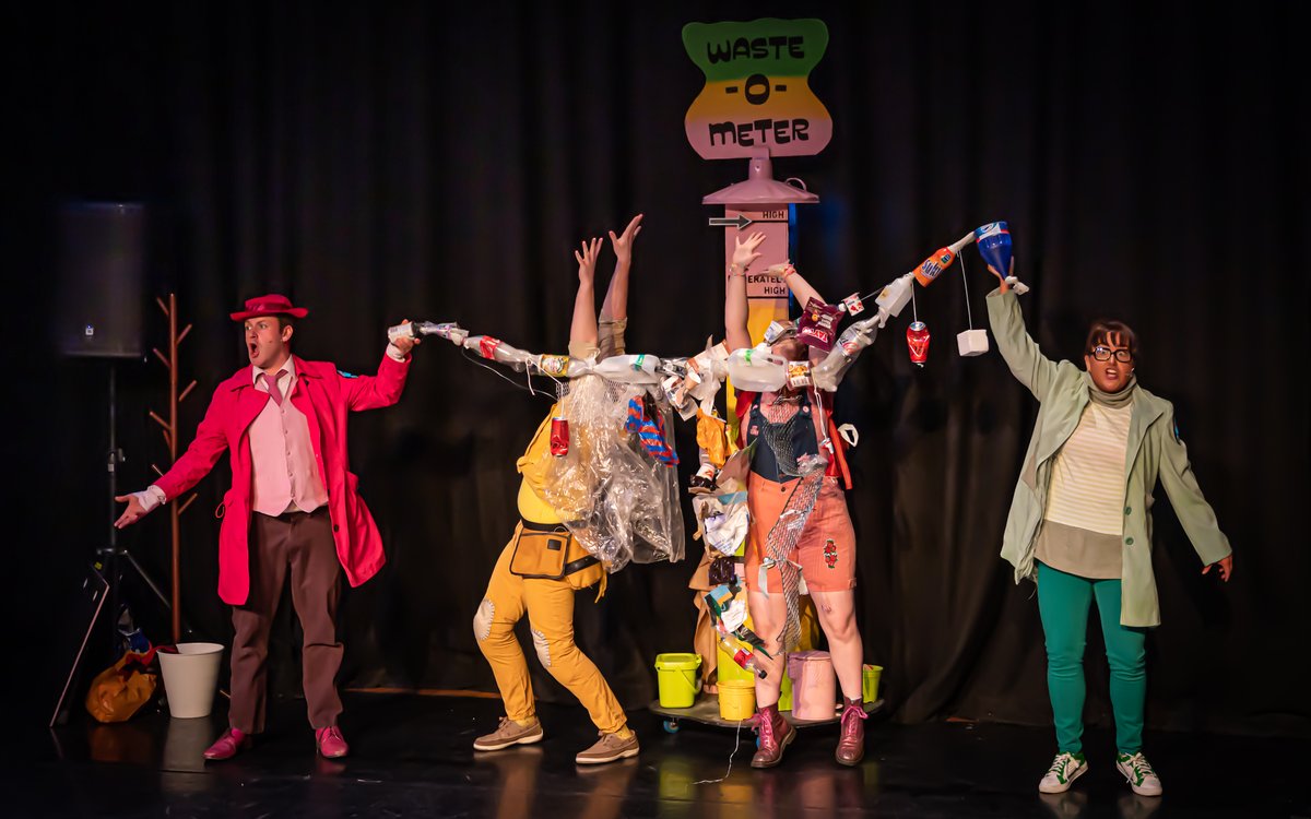 LyricBelfast's tweet image. Culture &amp;amp; creativity are part of the solution to a greener future. We're greening our practices, creating circular models of scenic construction &amp;amp; promoting sustainability with #WasteBusters for young people.

 Learn more this #WorldEarthDay: lyrictheatre.co.uk/about-us/susta…