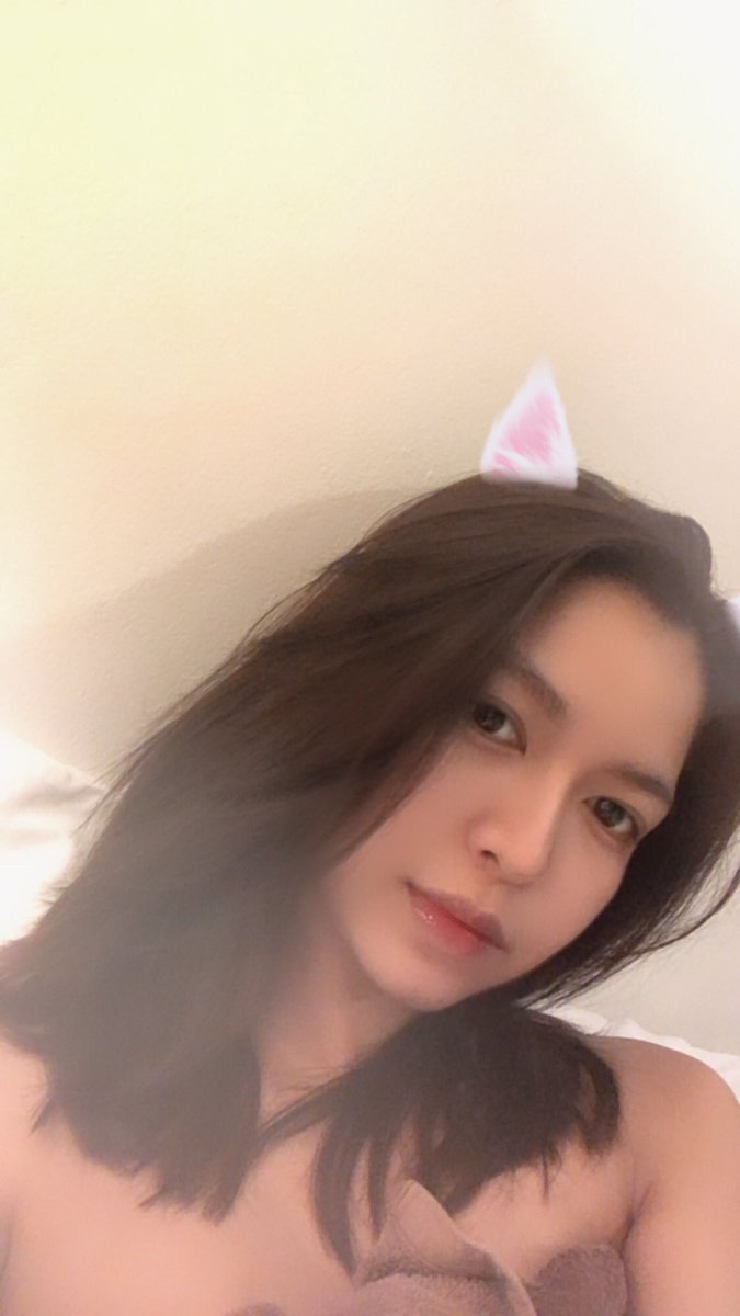 bleezxmas's tweet photo. เป็นคนใจใหญ่ค่ะ แต่นมเล็ก #ปลวกแดง #บ่อวิน #มาบยางพร #โสด #โสดเกินปุ้ยมุ้ย https://t.co/Og5QI0OD6x
