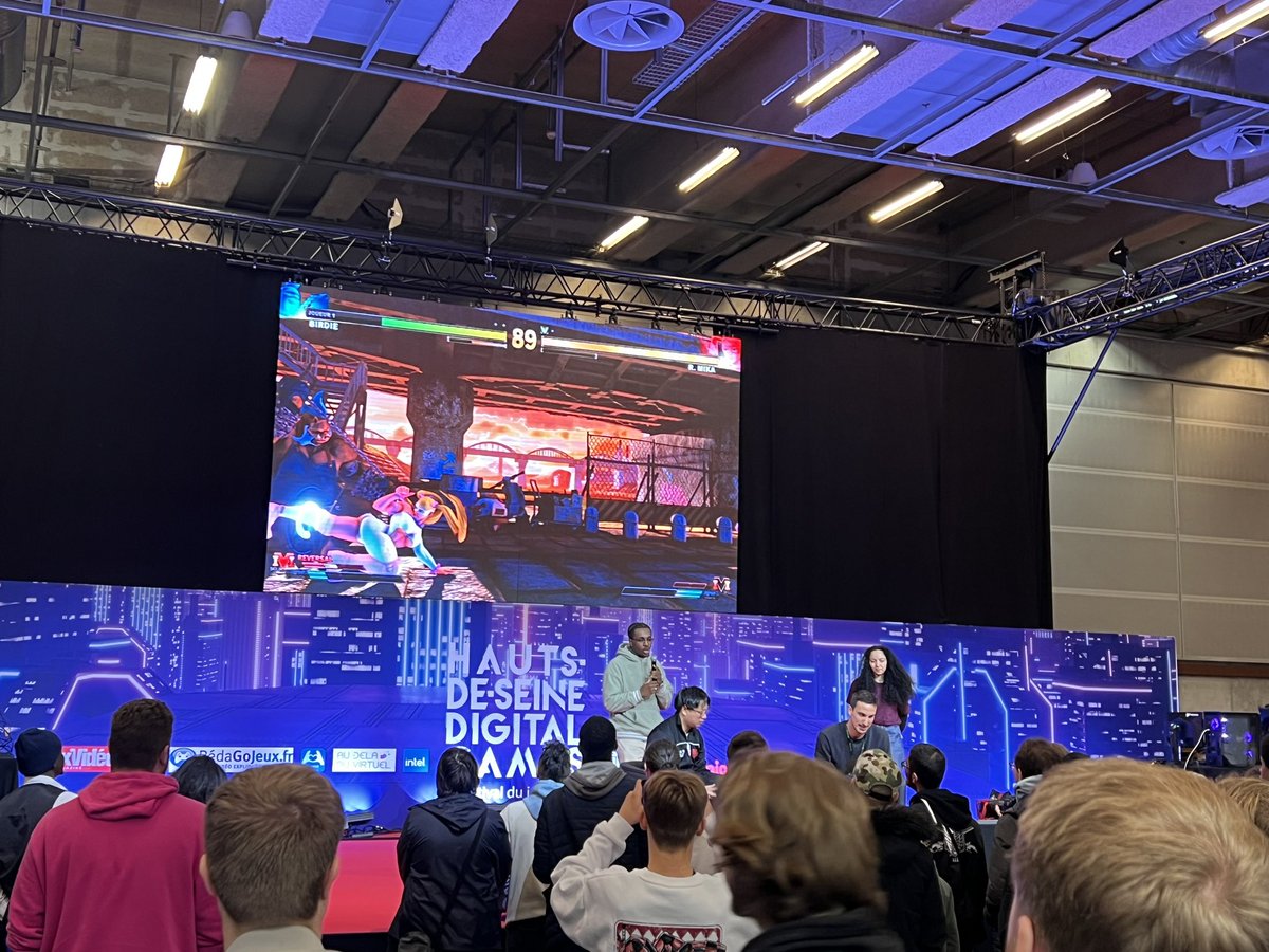 nlidija's tweet photo. Notre école @IIMparis est présente au salon @DigitalGames92 pour vous faire découvrir les formations en #jeuvideo , #animation3 , #creation numérique , #programming ou sinon c’est via ➡️https://t.co/njPKTJ4aKO https://t.co/amUkCVFiOY