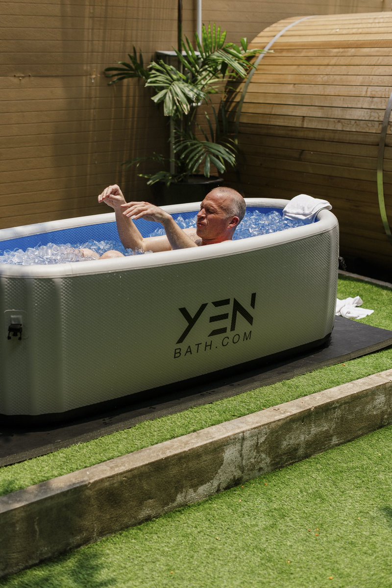 yen_bath's tweet photo. The Yen Bath https://t.co/rRkimhvuEr https://t.co/724LzgtxVf