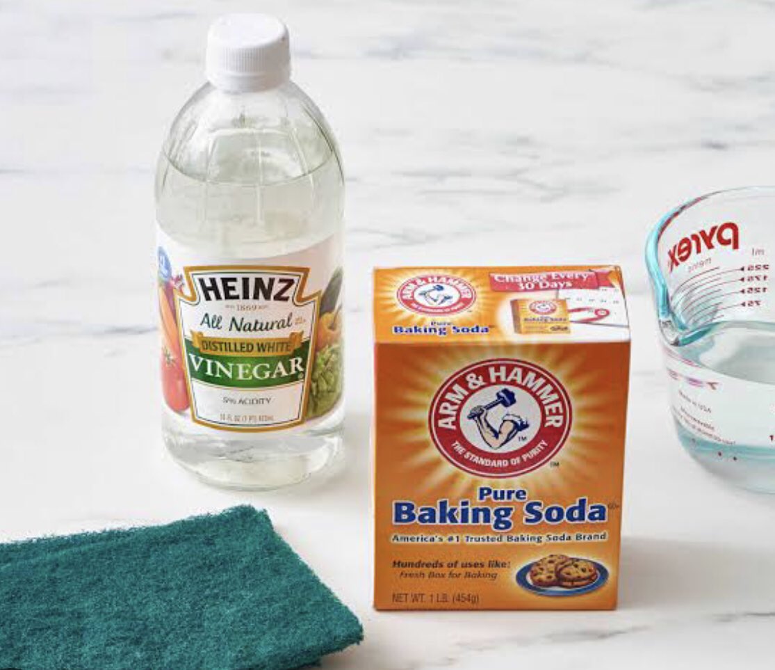 Prilla_Ltd's tweet photo. Wondering the best cleaning products. These are among those you shouldn’t miss out.
✅Mr Clean for floors,tiles etc
✅Baking Soda.hard cleaning agent
✅Distilled white vinegar.disinfectant 
✅Table salt. Cleaning drains
Among others. https://t.co/iFKI2YUQPS