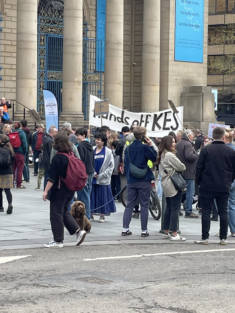 peterhannonshef's tweet photo. Good to see growing protest over forced academisation of KES in Sheffield.  #handsoffkes https://t.co/YOs0AcSIF2