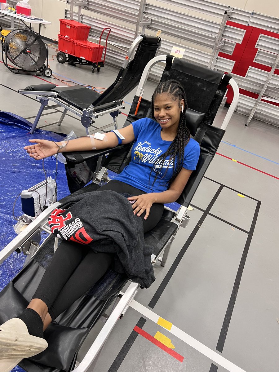dixie_business's tweet photo. Successful Blood Drive. So proud of these young donors. https://t.co/n9z1mL88aY