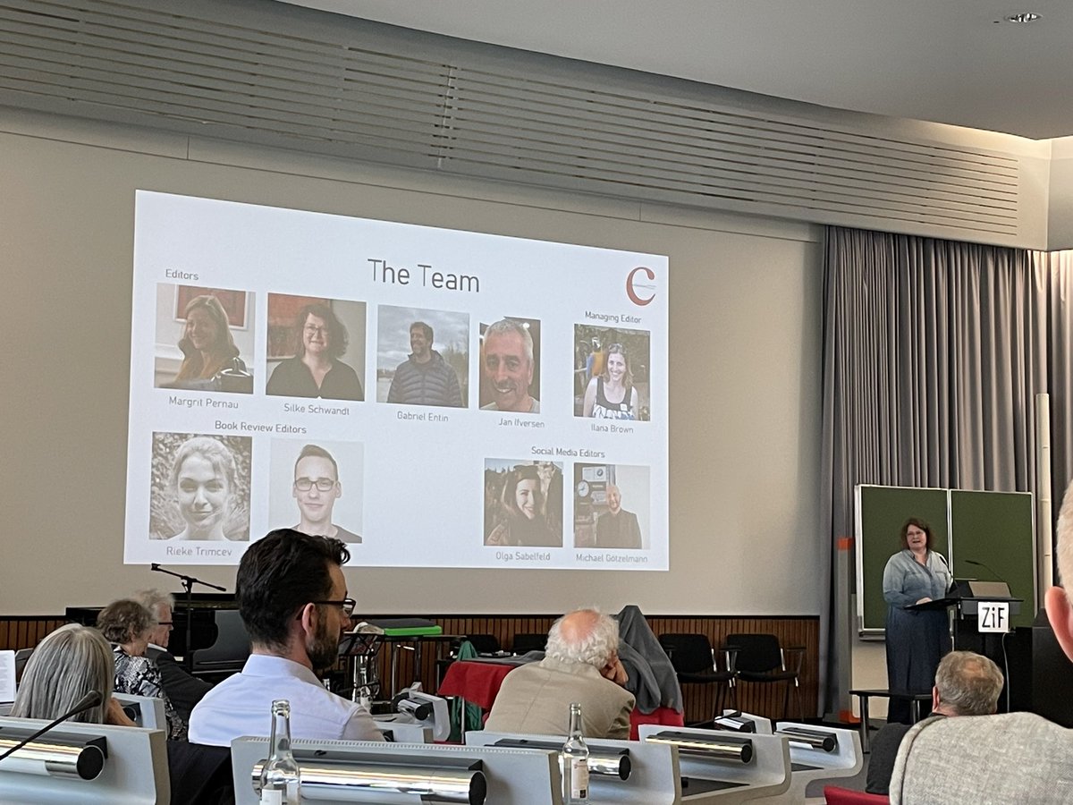 MGoetzelmann's tweet photo. The wonderful @SilkeSchwandt presenting @ConHistCon @ #K100! https://t.co/8iUA5Zs69G