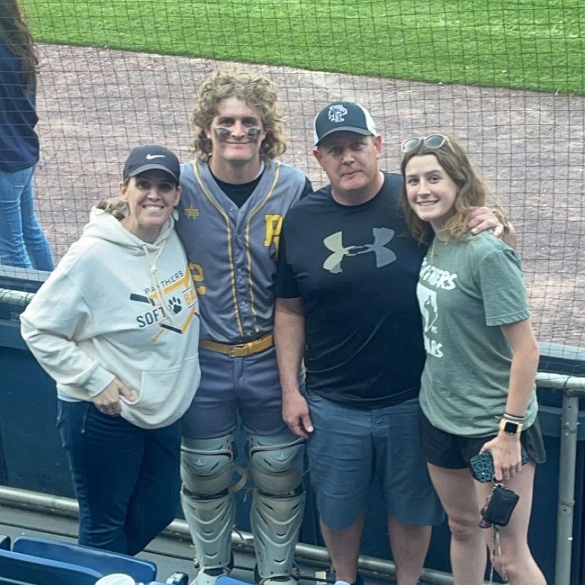 ksc9858's tweet photo. What a beautiful night for a Panther Win baseball game! https://t.co/SaR9iSQRvW