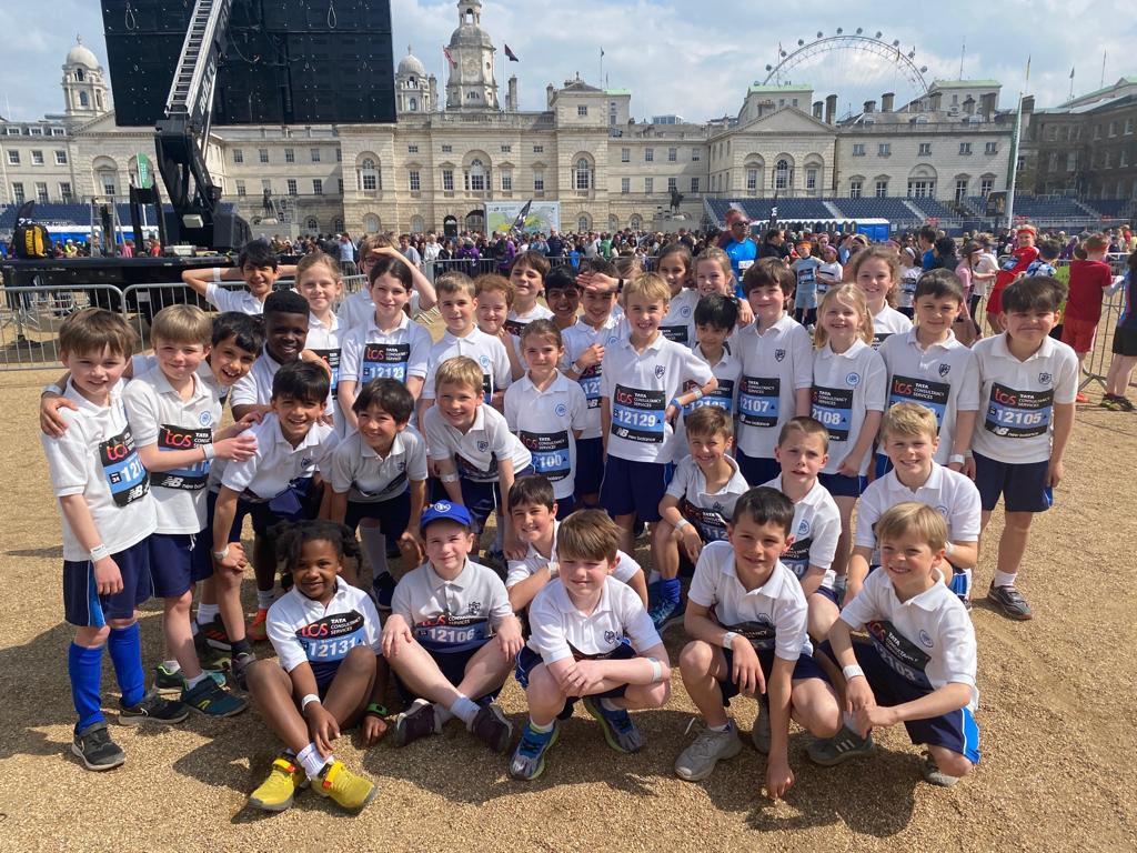 prospecths's tweet photo. Our 1 mile crew ready for the off #prospecthouseschool #prepschool #swlondon #PHSPE @londonmarathon #londonmarathon #weruntogether https://t.co/pI219Zd5Vz