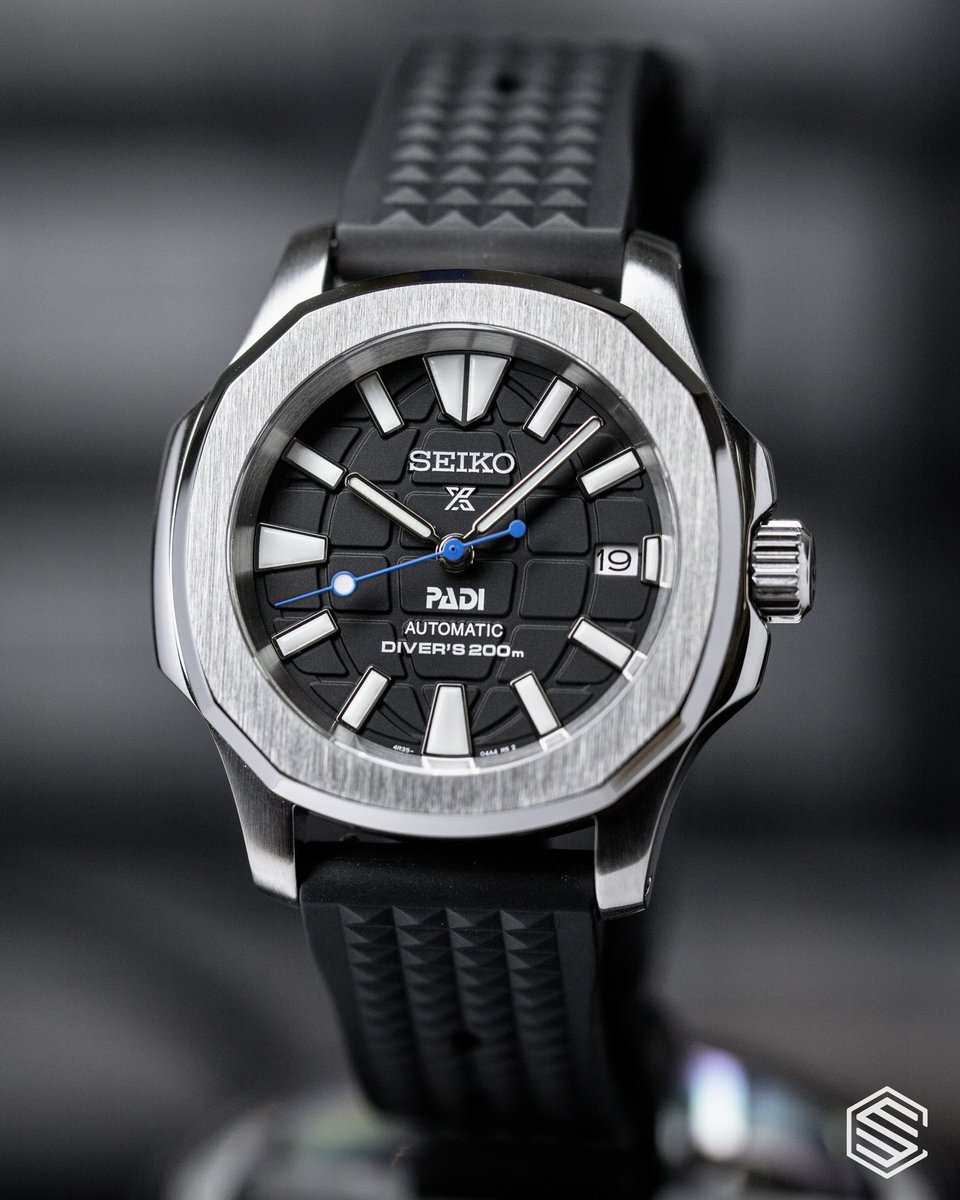 Watchmodcustom's tweet image. Seikonaut Padi Blue 💙

#seikomod #uniquewatch #nautilus #watchmod #watchfam #customwatch #watchmodding #seikomodfrance
