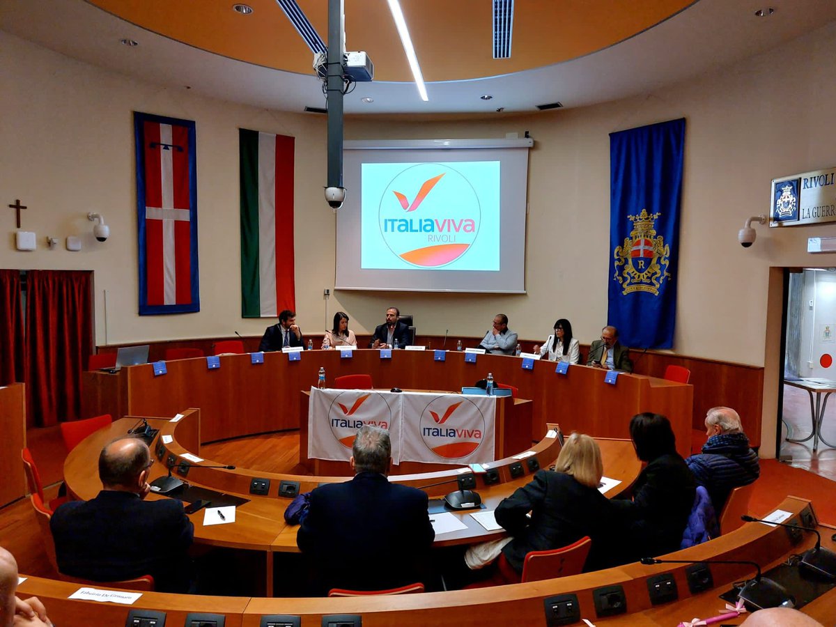 marattin's tweet photo. Prima a Rivoli a discutere dei contenuti del progetto riformista, poi ad Orbassano al pranzo di sostegno della candidata sindaco Ornella Picciau. @Azione_it, @ItaliaViva e non solo, tutti uniti senza nemmeno un dubbio su quale sia la strada da intraprendere. https://t.co/fBFoPgGXjf