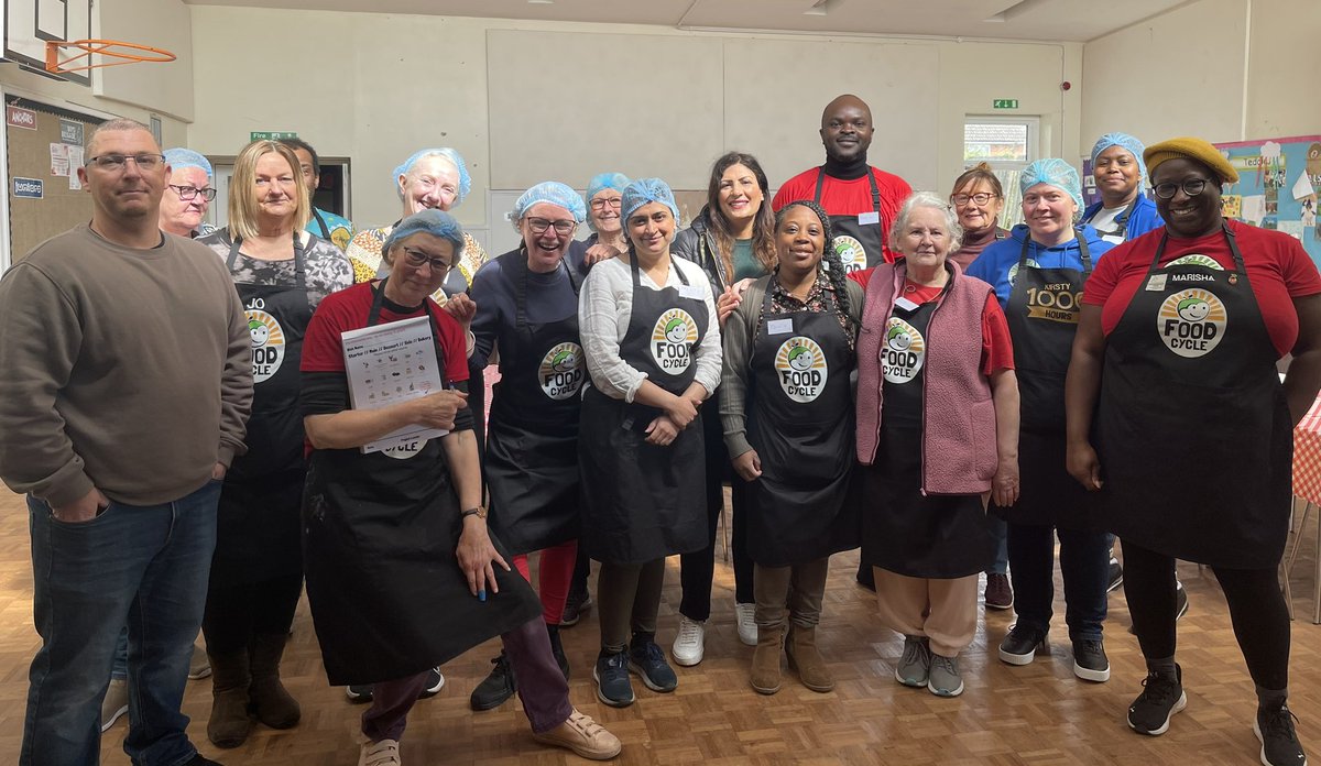 PreetKGillMP's tweet photo. Honoured to attend official opening of @foodcycle here in #Quinton at St Boniface church. Thanks to all the excellent volunteers for this community project. Shout out to @samatquinton Patrick Saunders, Jody, Elaine Kidney, Elaine Hook, and Vicar Del. https://t.co/QxMfDraqpy