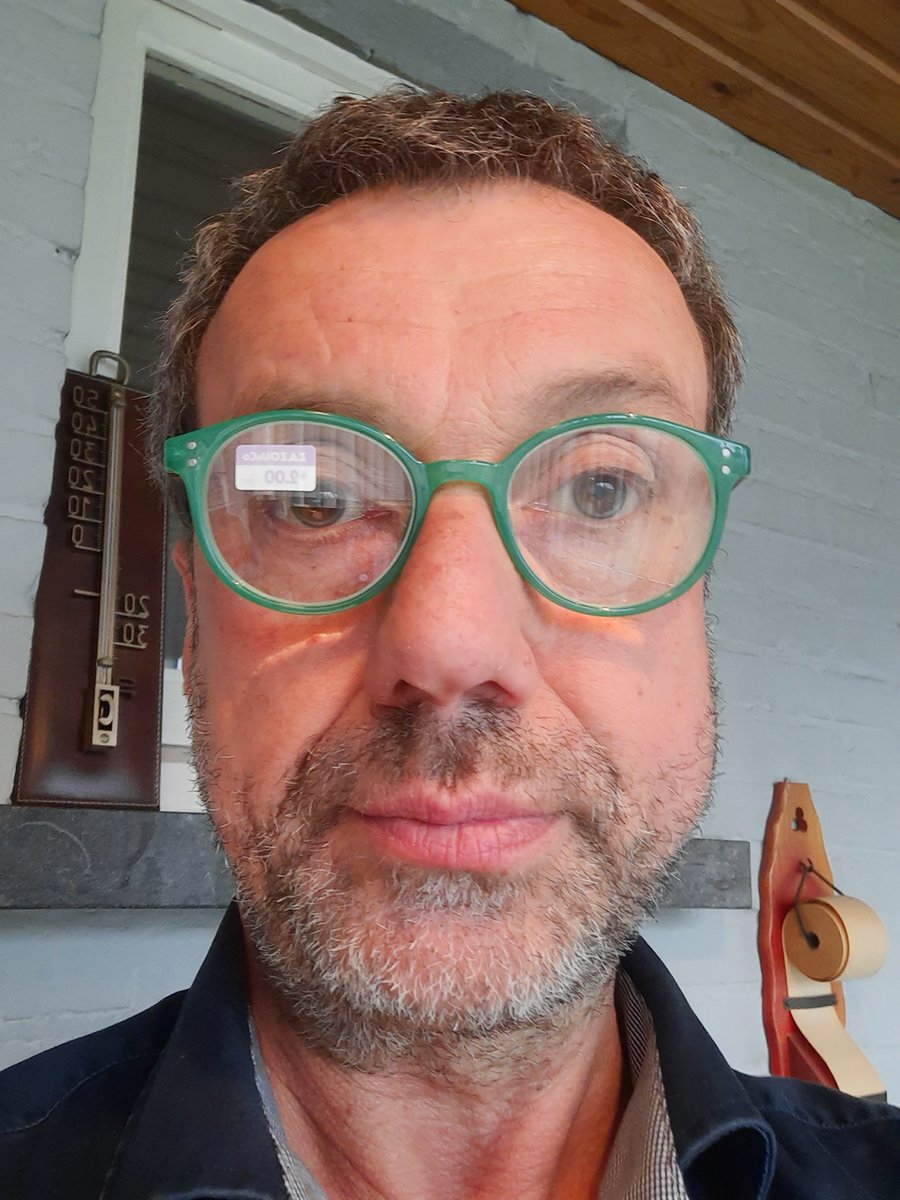 sen2gert's tweet photo. My new glasses ... it all might look a bit queery,
though I am still that old fellow as I were/was before:
'inactive, nonpractising hetero'.
https://t.co/clwzXhvH6K
#englishtweet
@keesvandun @ClubFilth https://t.co/zJGlCeVfDm