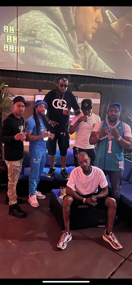 WallerBoiTNB's tweet photo. Penitentiary calls I answer and I listen to' em, need Greenbackz on your books f@#k' it I'ma give it to' em RNS so RN listen to' em we all got the same heart, just beating to an different toonπ―π―π #TNB #GreenBackz https://t.co/HCgvApes9O