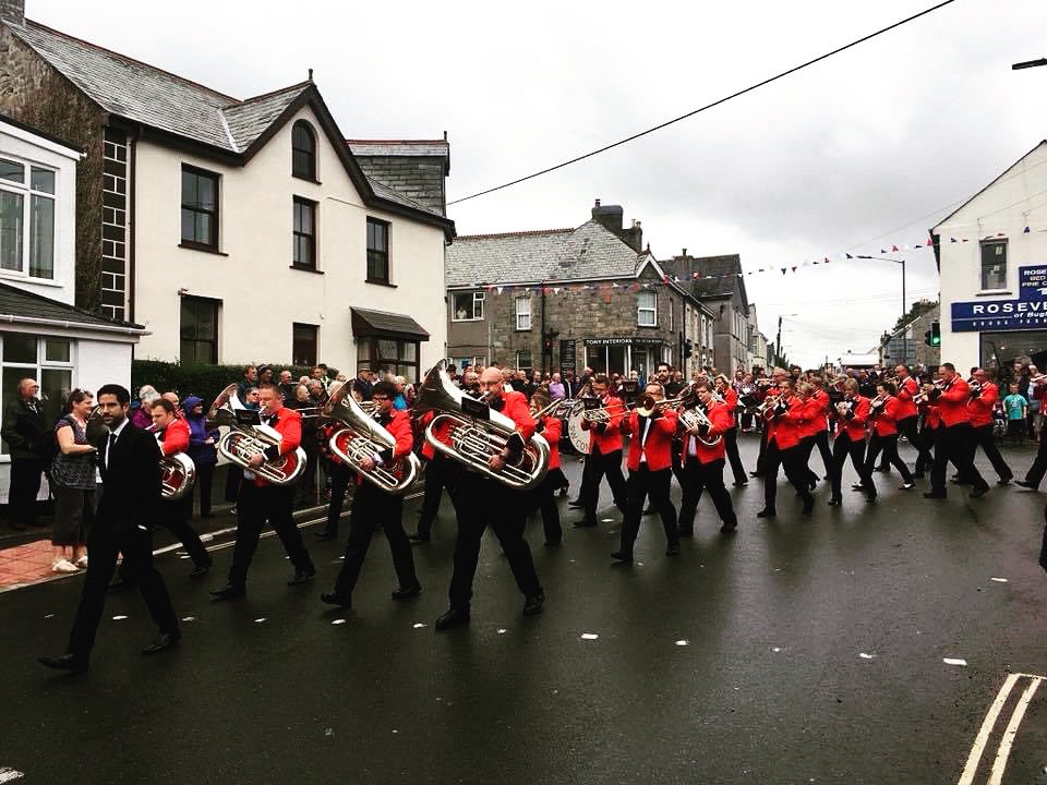 Lympstone Band (@lympstoneband) on Twitter photo We’re looking forward to helping out at #taunton #StGeorgesDay parade tomorrow. Step off is at 14:30 from Castle Green in the town centre. We welcome suggested donations of £1 to <a href="/TauntonFoodbank/">Taunton Foodbank</a> We’re looking forward to helping out at #taunton #StGeorgesDay parade tomorrow. Step off is at 14:30 from Castle Green in the town centre. We welcome suggested donations of £1 to <a href="/TauntonFoodbank/">Taunton Foodbank</a>