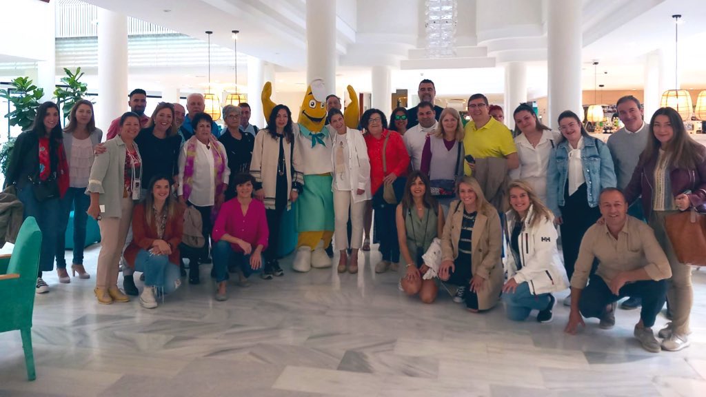 World2Meet's tweet photo. ¡Fin de semana! Pero de formación constante 🙌
✅ Famtrip @AirmetGrupo en Punta Cana con @World2FlyHelp y Newblue
✅ Formatrip en Tenerife con #InclusiveCollection y #Newblue
✅ Formatrip #W2MPRO y #GrupoGea en Costa de la Luz
#NeweraW2M #TravelSapiens #AgentesdeViajes https://t.co/OfEpGGVkvY