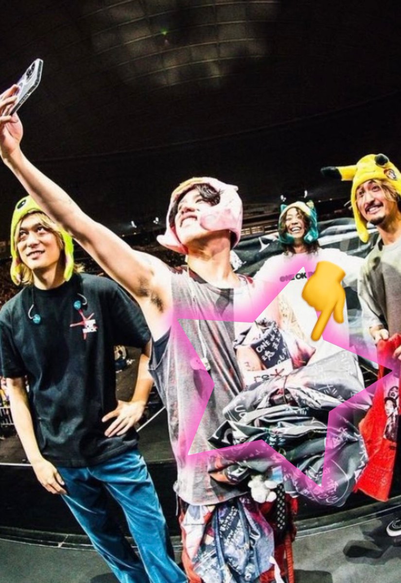 oor_sekaiichi's tweet photo. 横断幕、ワンオクのメンバーに届きました😭🙌⤴︎
いろんな意味で重い重い横断幕を投げてくれたおーざわありがとう🙏😭❤️
そしてメッセージを書き込んでくれた人たち盛り上げてくれた人たち、本当にありがとうございました😭🙏❤️

#ONEOKROCK 
#teamタクシーズ 
#三年ごしの奇跡 https://t.co/figePhlC8s