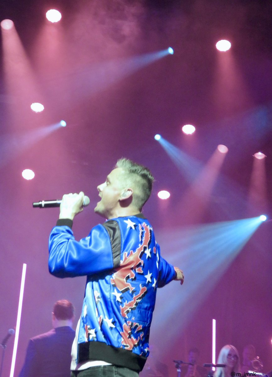 Four years ago we went to London to see  <a href="/tomchaplin/">ＴＣ</a> sing the songs of Queen with <a href="/theLGOorchestra/">The LGO</a> That was the first show from four for me. What an amazing performance and what a wonderful time I had!