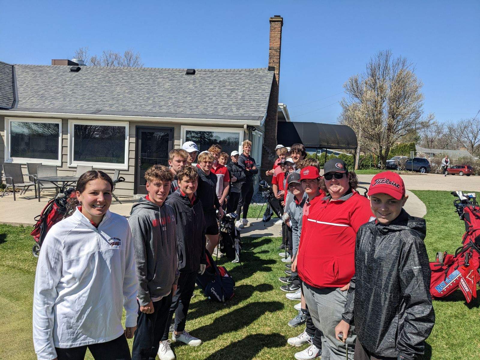 New Glarus Golf (NewGlarusGolf) / Twitter