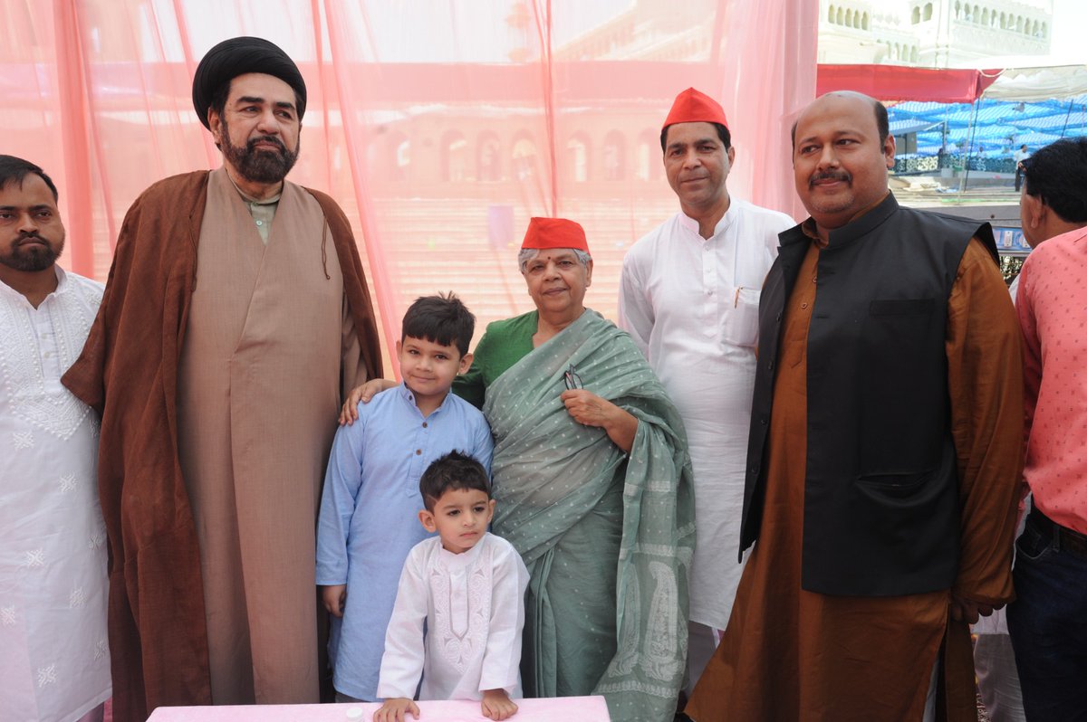 vmishra1949's tweet photo. Eid milan.....

#eidmubarak #eid #happyeid #politician #socialactivities #lucknow #samajwadiparty #leadershi #samajwadiparty #akhileshyadav #uttarpradesh #samajwadi #program #event #election #nagarnigamlucknow #nagarnigamelection #nagarniiaychunav #nagarnikayelection https://t.co/Jj774J3dEZ