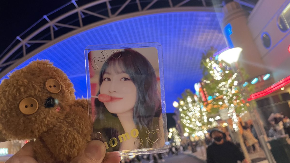 ___kazuAce___'s tweet image. 念願のThe Feels USJ ver.❤️
TWICEアンテナ一日中張ってたけどショーのタイミングにここにおれへんたから🥲
最後の最後に観れてマジでよかった😆😆😆
聴こえた瞬間荷物全部置いて走った🤣
聖地は行けんかったけどとりあえず撮るものは撮った😂
TWICE最高🫶ユニバ最高🫶
#TWICE #TheFeels