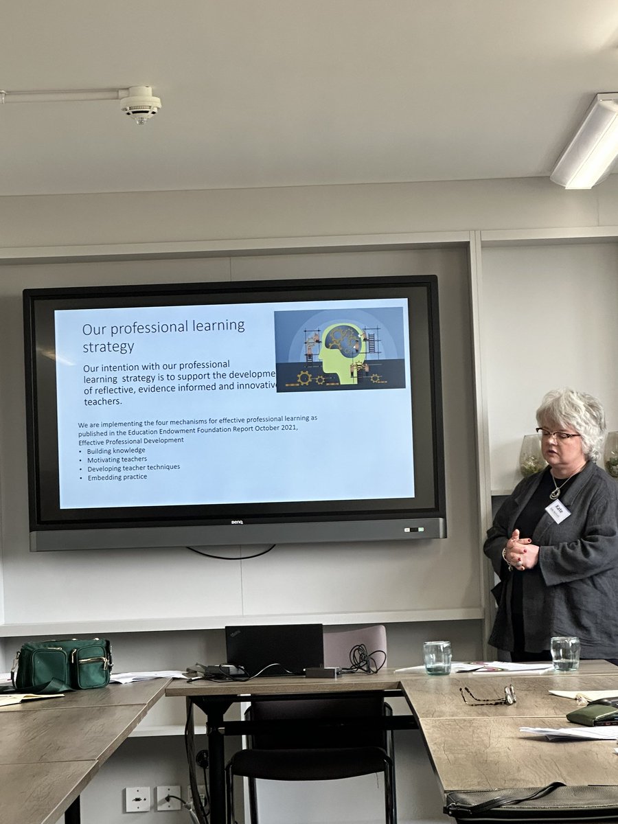 EdTechTen's tweet image. More approaches to research #LSRN2023 @LSRNetwork