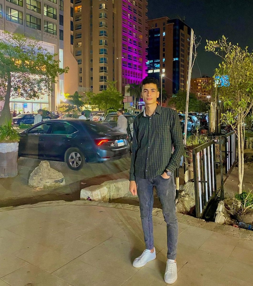 mohamed_v tweet media