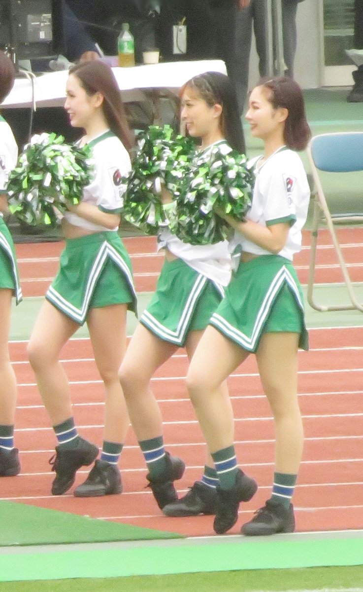 0706_yossy's tweet photo. 三菱重工相模原ダイナボアーズ
DS/MAYU・SHURI・TAMAMIさん
選手入場の花道って今まであったかな？
初めて見た気がする。
つま先がピンとしてるSHURIさん。
バレリーナみたいだな。
#DSTARS https://t.co/QZZcAE7jt3