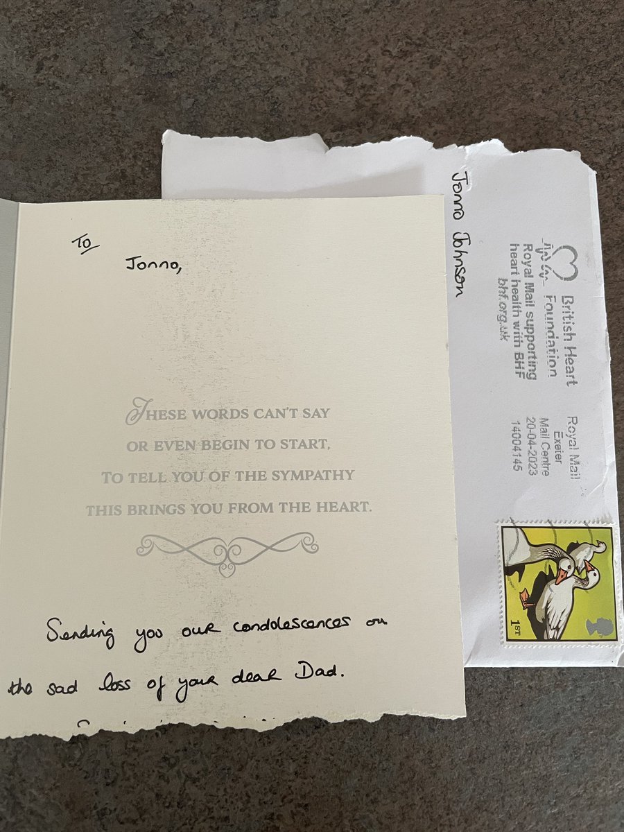 JohnsonJonno's tweet photo. @RoyalMailHelp clearly someone in your employment checks cards for money etc as I only received half of this condolence card this morning?

What are you doing to address this behaviour? This must be a regular occurrence with lots of people losing out to the scum employee.  😡 https://t.co/yfc7A4yF38