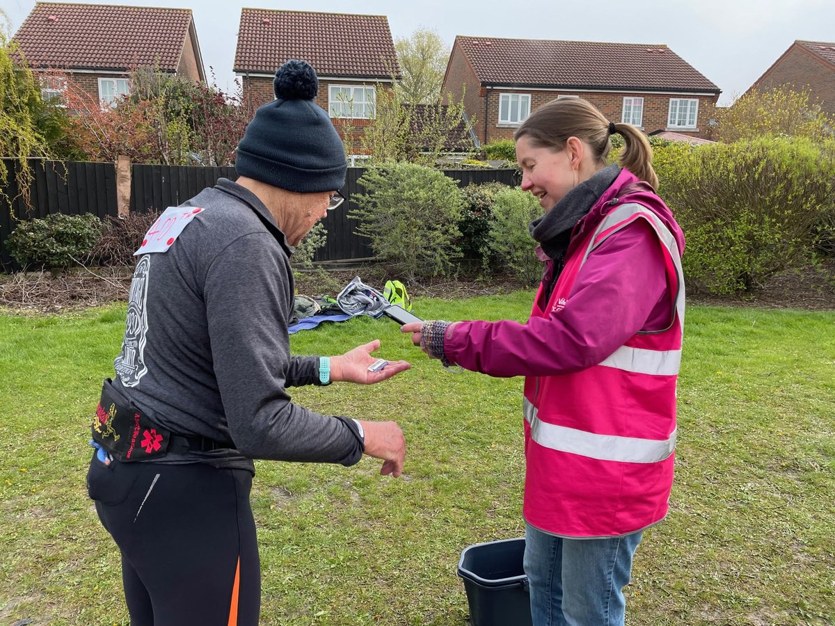 Didcotparkrun's tweet image. Congratulations to Geoff – achieving his 400th parkrun at the age of 92 – 255 of those parkruns were run at Didcot. Many cheers from all your friends at Didcot parkrun Geoff. #loveparkrun