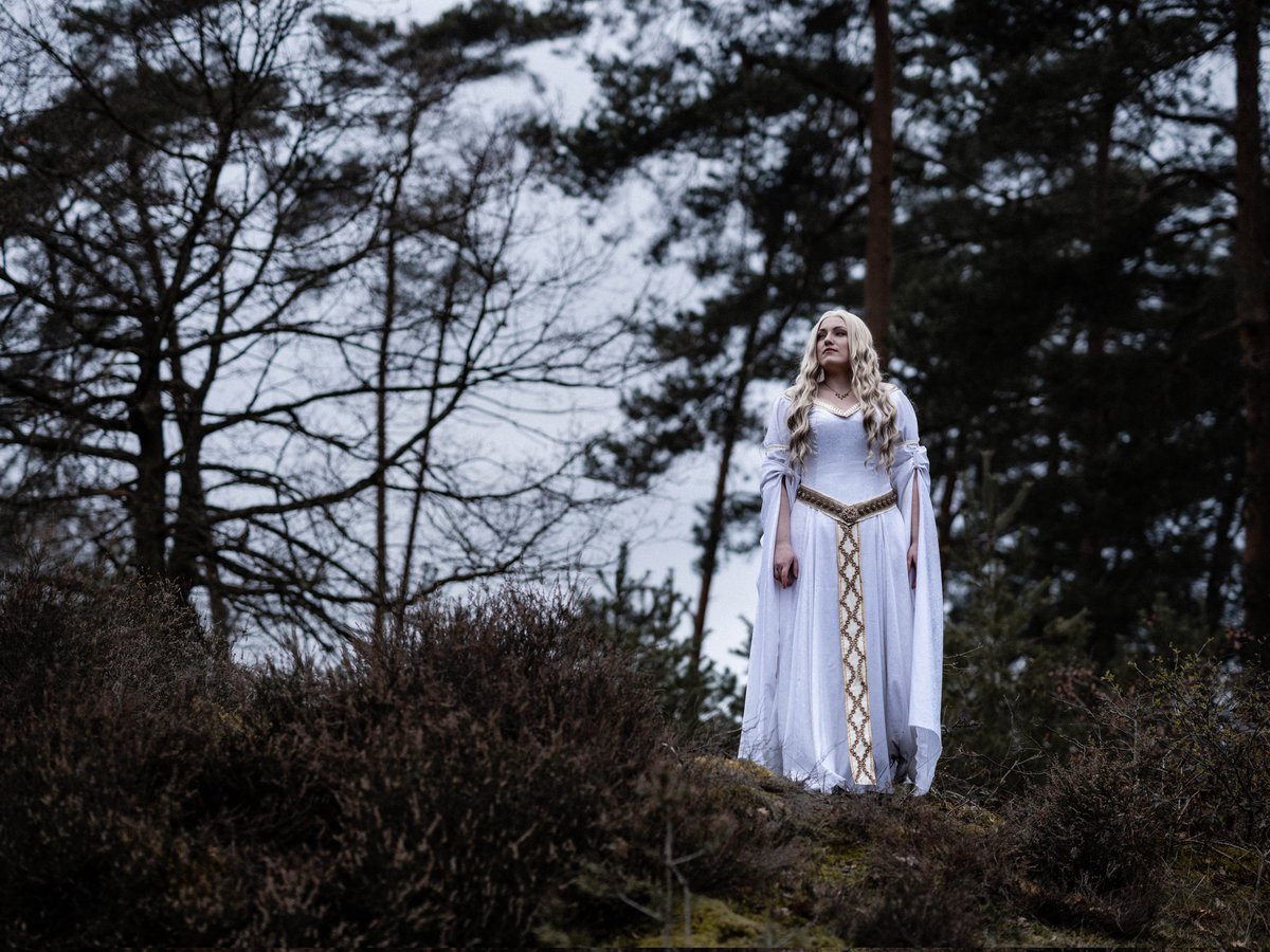 Toriyuca_arts's tweet photo. I got my very first Eowyn pics and I am really hyped!! Say hello to "the white lady of Rohan"😁✨️ https://t.co/nOtPIvVaz3