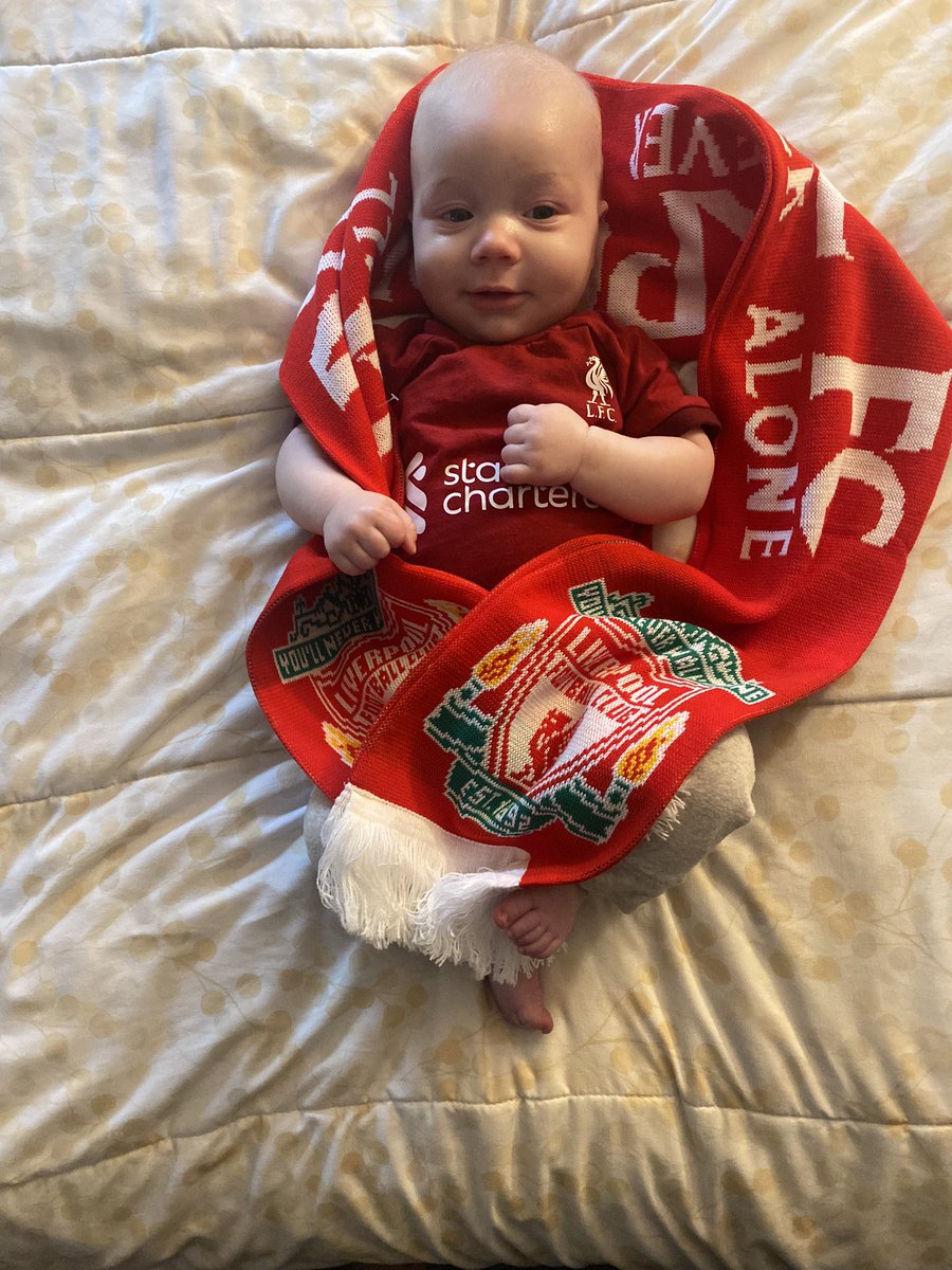 ltho13's tweet photo. Littlest fan ready! @NBCSportsSoccer #LFC #MyPLMorning #YNWA https://t.co/8anYBaNmfs