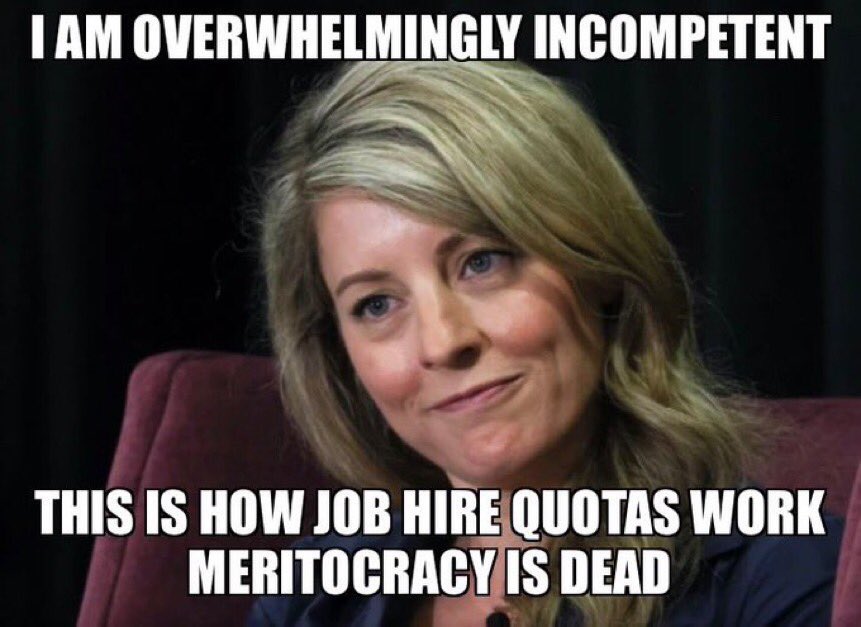 maximroy16's tweet photo. @melaniejoly https://t.co/mM7ydDZZnO