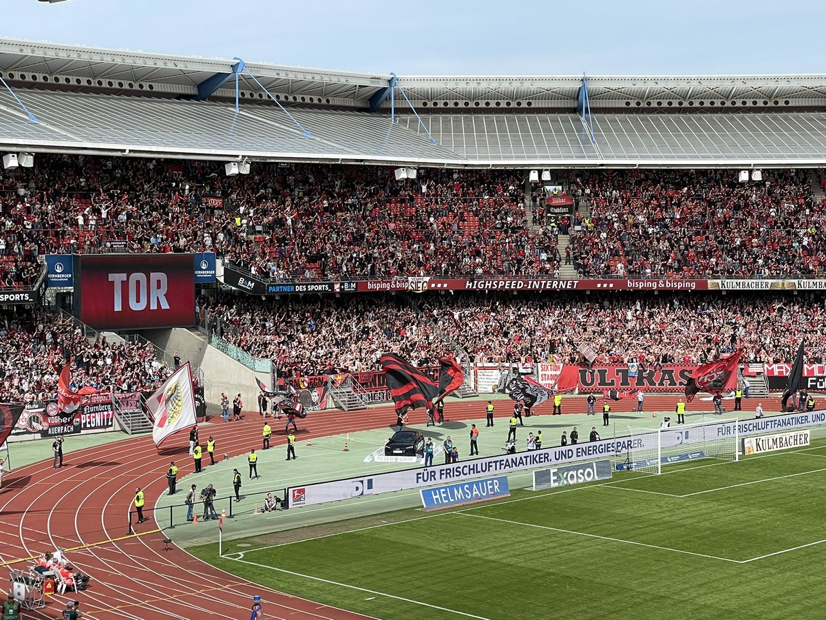 Yes!!!! 2:0 #fcn so wichtiger #Heimsieg 👍💪